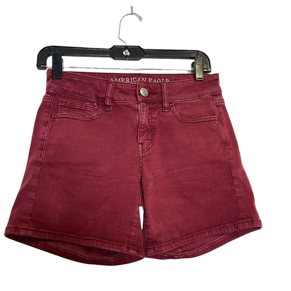 EUC Women American Eagle Low Rise Midi Denim Burgundy Shorts Size 0 Inseam 5.4"